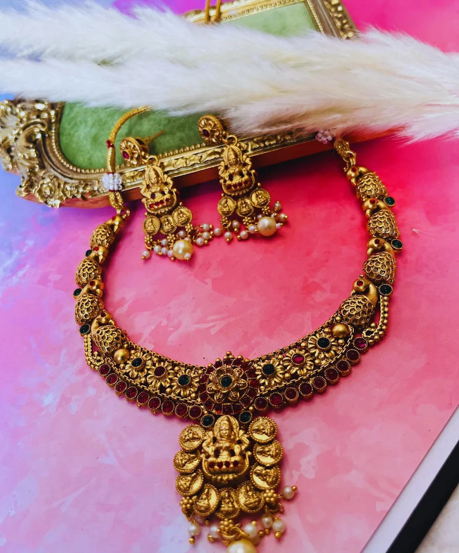 Gajalakshmi Necklace Set