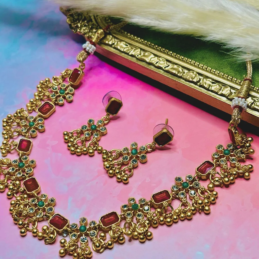 Maharani Roja Necklace Set