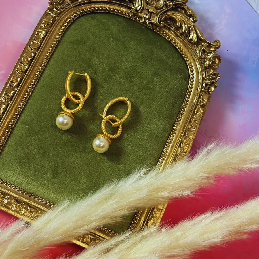 Pearl Kismet Earrings