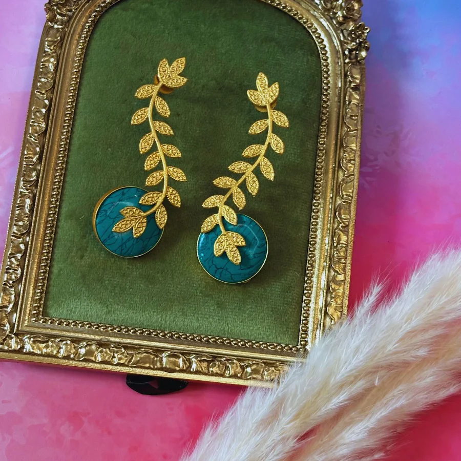 Turquoise Laurel Drops